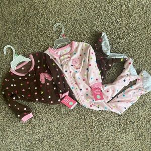 2 NWT Carter’s fleece sleepers, 18 mo